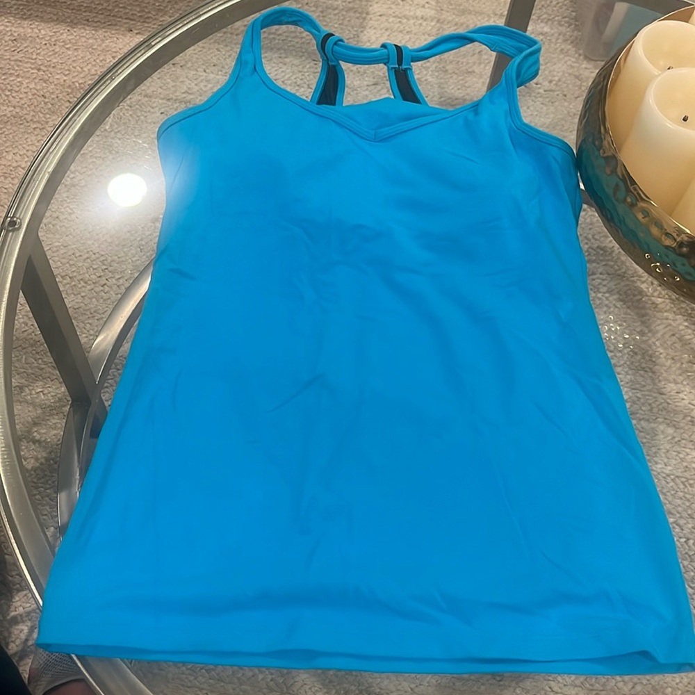 Victoria Secret Workout Tank - Picture 1 of 4